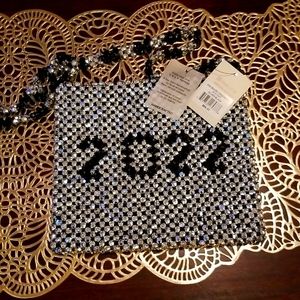 A beautiful 2022 LULU bag